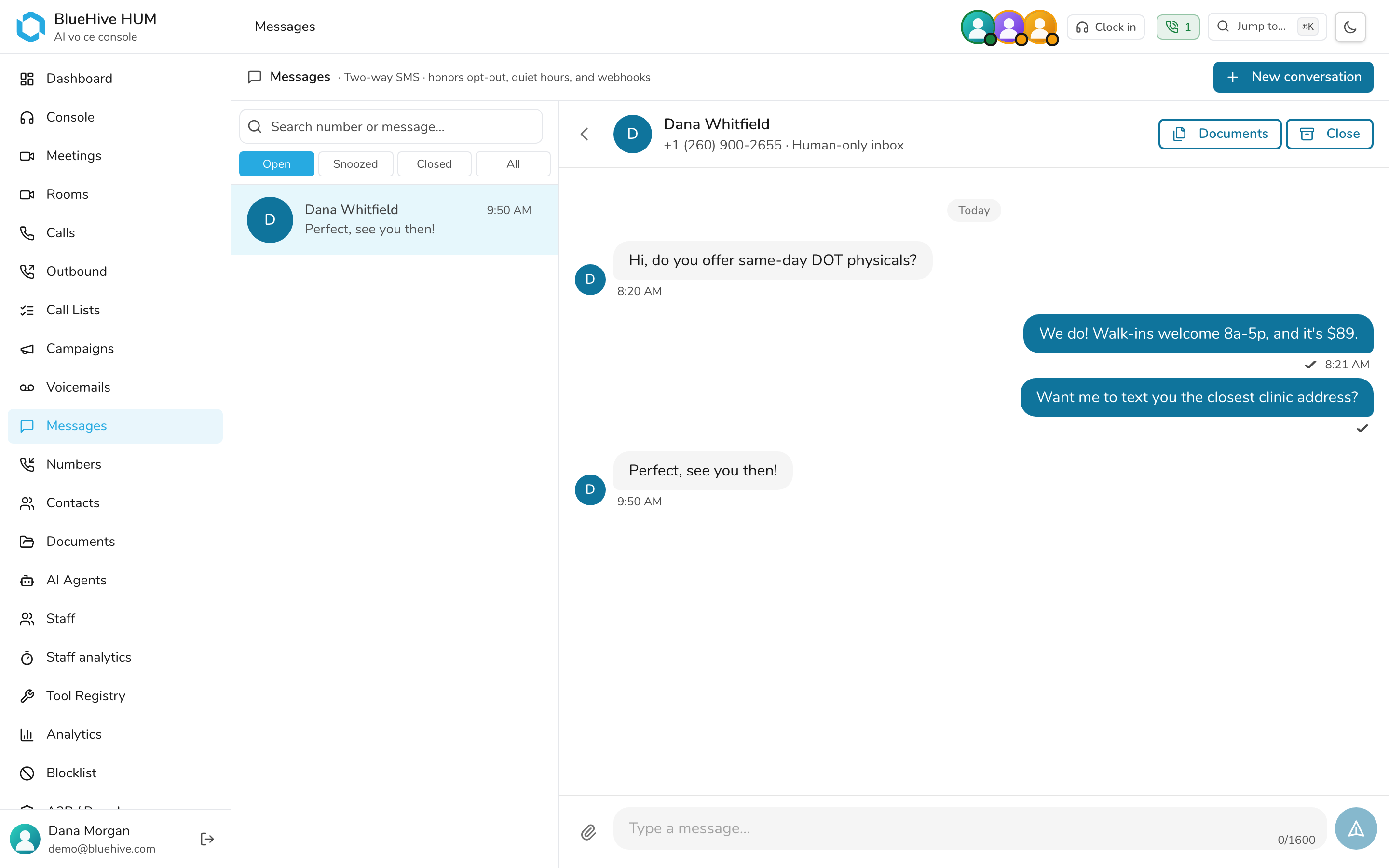 Two-way texting in a chat inbox — light